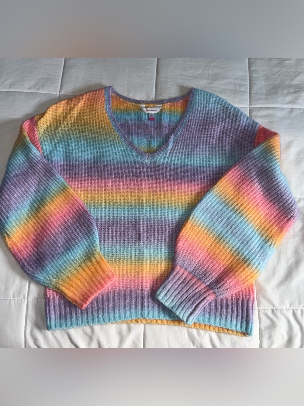 Pastel Rainbow V-Neck Women's Soft Sweater - Large
